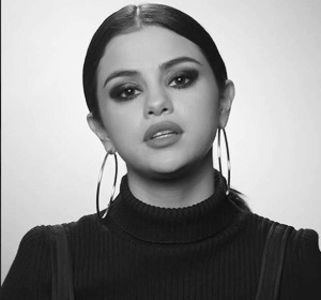 bandicam 2017-12-30 21-35-35-947 - selena2 - 01