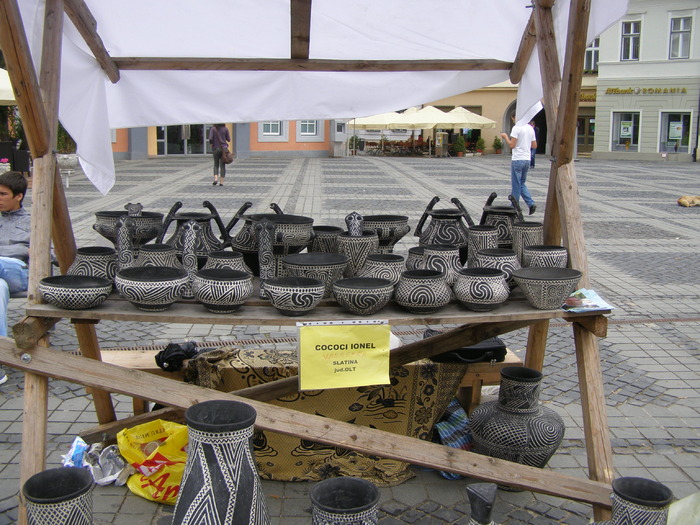 Sibiu 2 - Ceramica de Vadastra ce reproduce ceramica neolitica
