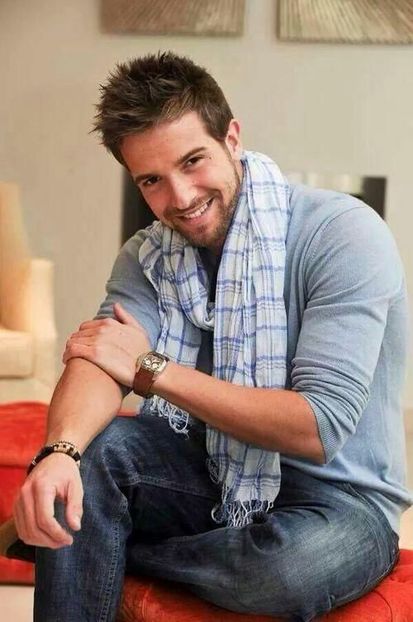 87c465afe5db6f41daed2bd0db1cce56 - Pablo Alboran