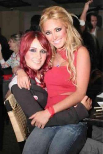 funclub30645 - Anahi si Dulce Maria