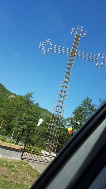  - 2017 TEL VLAD PODGORIA AVINCIA SI CASA ROMANEASCA