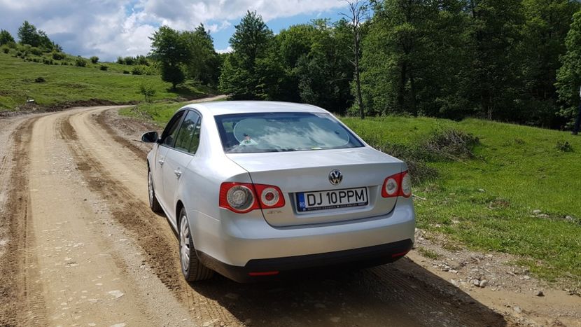  - 2017 TEL VLAD PODGORIA AVINCIA SI CASA ROMANEASCA