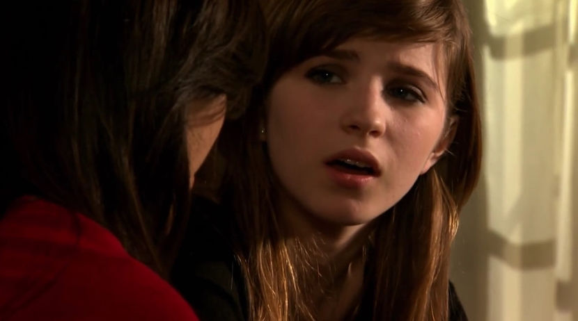 bandicam 2018-01-19 15-32-58-991 - Criss si Alina - Right Next to the Right One