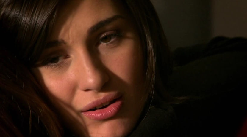 bandicam 2018-01-19 15-33-58-491 - Criss si Alina - Right Next to the Right One