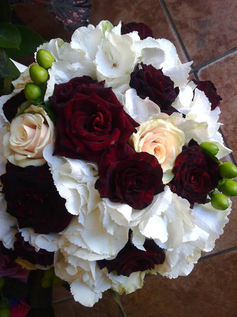  - BUCHETE DE MIREASA Turda