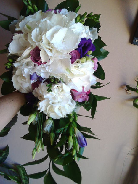  - BUCHETE DE MIREASA Turda