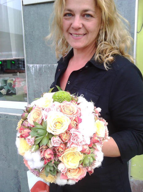  - BUCHETE DE MIREASA Turda