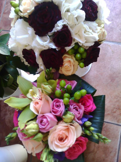  - BUCHETE DE MIREASA Turda