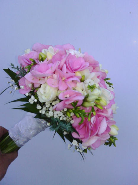  - BUCHETE DE MIREASA Turda