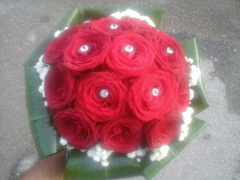  - BUCHETE DE MIREASA Turda