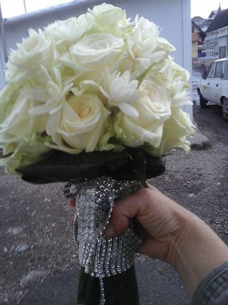  - BUCHETE DE MIREASA Turda