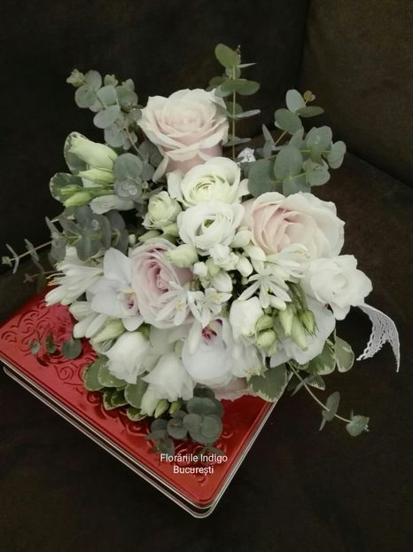  - Buchete evenimente