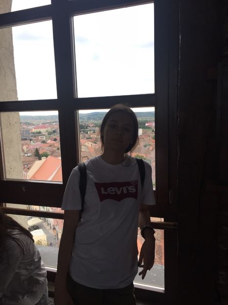 6AB2E4D3-2F50-457B-90AD-8547E69C92C3 - Eu si familia mea