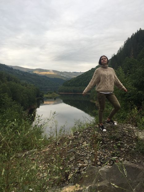 A3D5CB88-6139-43F5-837E-34F6D1625100 - Eu si familia mea