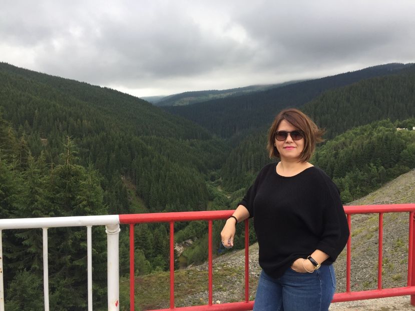 9D2B1202-5E42-42B9-8F7A-E4AA6B27A250 - Eu si familia mea