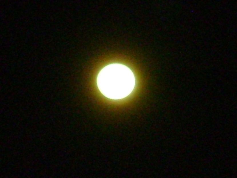 Luna in scadere in Leu - Luna - Soarele si norii - 1