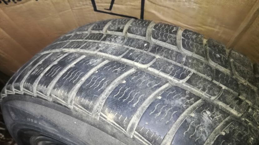  - De vinzare jante aliaj si anvelope