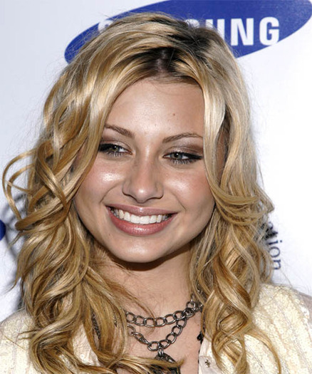 8063_Alyson-Michalka-d_copy_2 - Alyson Michalka