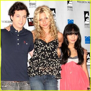 vanessa-aly-gaelen-think-reel