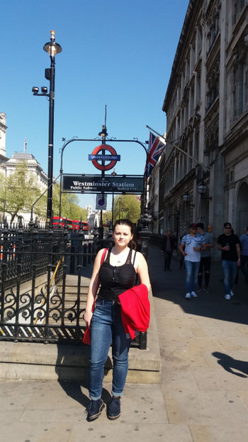  - 2017 LONDRA