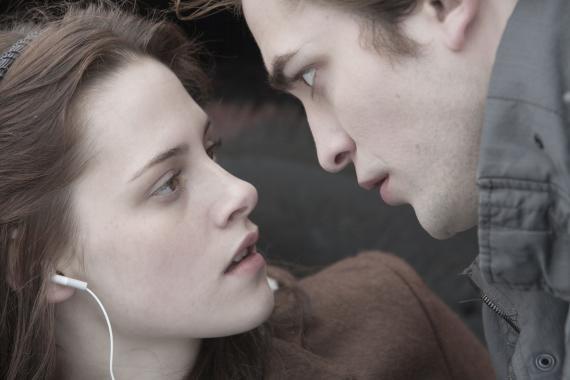 twilight-bella-edward-01 - Twilight