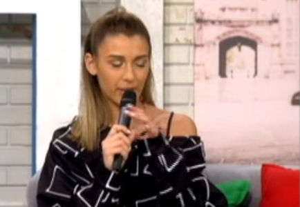 bandicam 2018-02-07 18-36-45-380 - a Alina - 01 - Vorbeste lumea freeze - 01