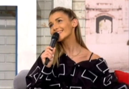 bandicam 2018-02-07 18-36-48-656 - a Alina - 01 - Vorbeste lumea freeze - 01