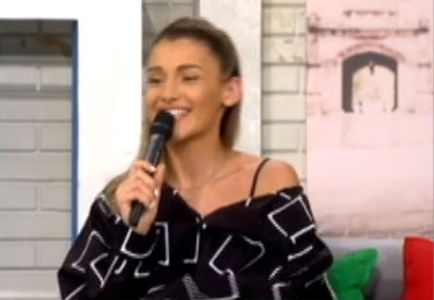 bandicam 2018-02-07 18-36-51-592 - a Alina - 01 - Vorbeste lumea freeze - 01