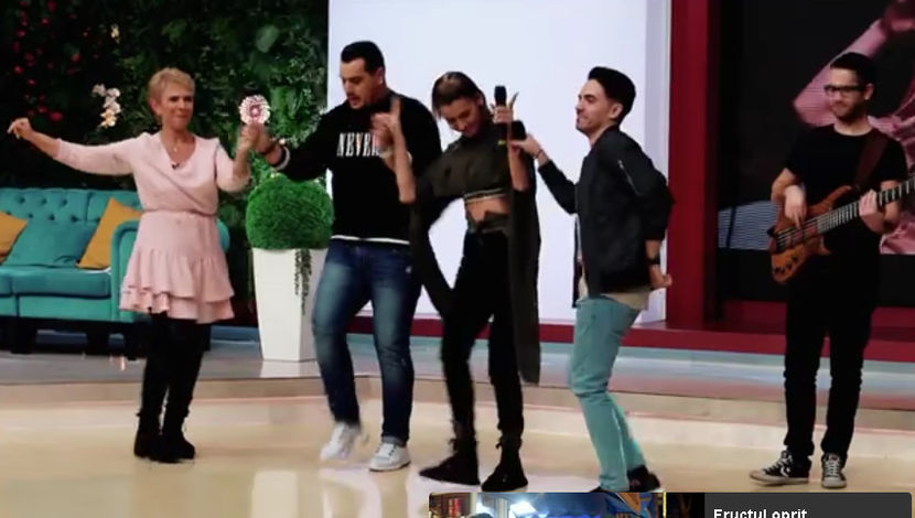 bandicam 2018-02-08 20-07-20-800 - a Alina - 02