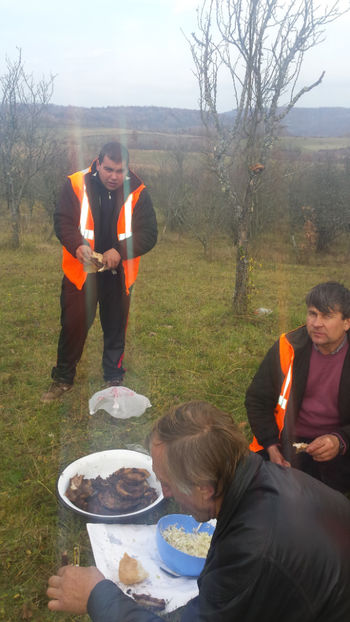  - colegi de la serviciu