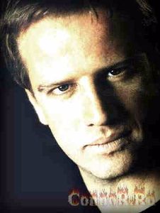 CHRISTOPHER LAMBERT - VEDETE CARE SEAMANA FOARTE BINE APROAPE IDENTIC PART ONE