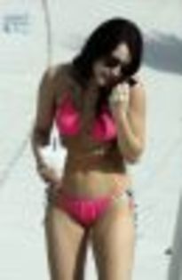  - Miley Cyrus la plaja - Miami