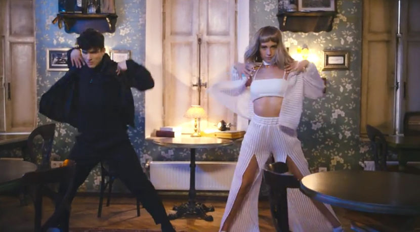 bandicam 2018-02-14 14-34-52-672 - A - Doar noi