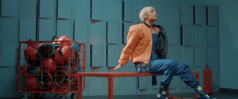 bandicam 2018-02-14 15-54-13-151 - 19a Dintr-o mie de femei