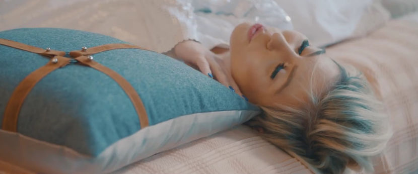 bandicam 2018-02-14 15-54-20-157 - 19a Dintr-o mie de femei