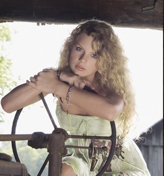 Taylor Swift (13)