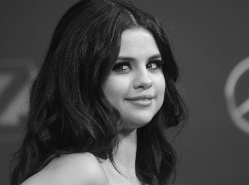 bandicam 2018-02-17 16-38-47-440 - 01aa Selena - 01