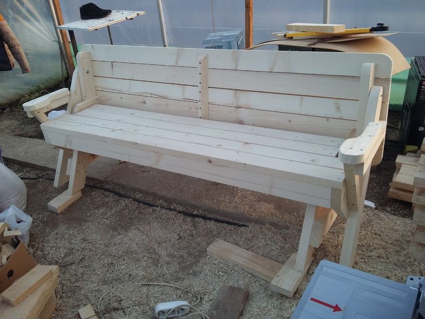  - bancuta de gradina