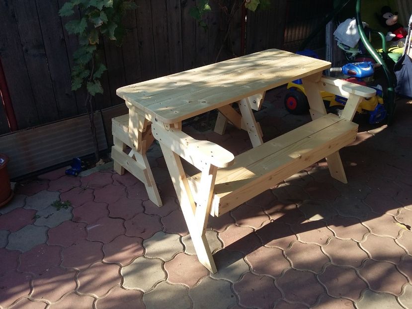  - bancuta de gradina