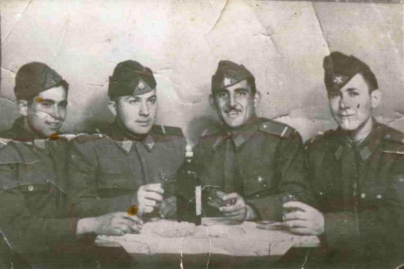 Toate Panzele Sus - Toate Panzele Sus 1976