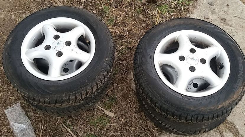 4 x100 r13   250lei - Jante Auto berca TRAIAN