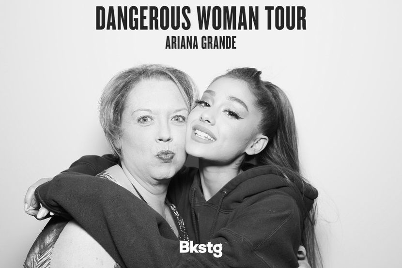 011~105 - 01aa Ariana - 01