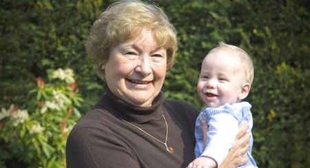  - Chipuri dragi - bunicii de ieri si de azi