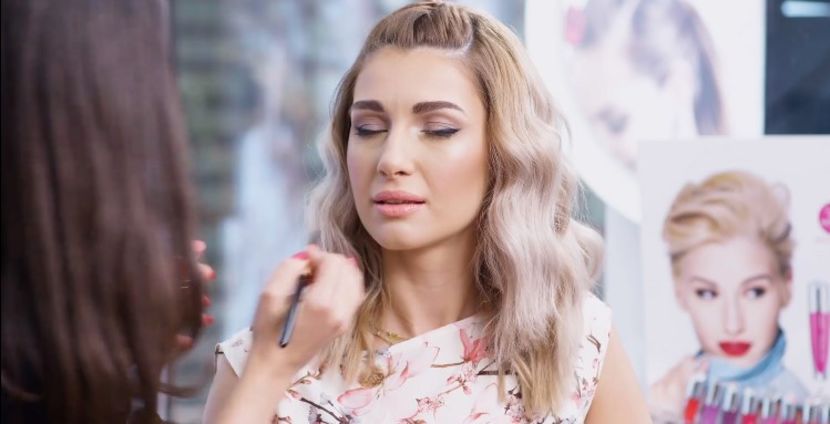 bandicam 2018-03-06 12-47-11-736 - a Alina - 01 oriflame