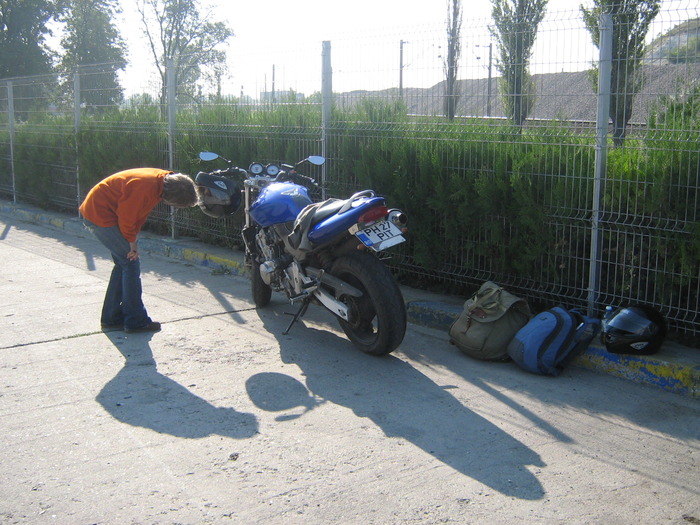 spre vama veche-2007 - moto