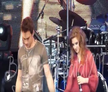 109887375_FPAIKQX - 01 concert 2 sp - pmdm