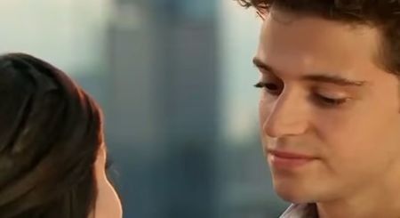 108852956_KEIIKWI3 - lutteo