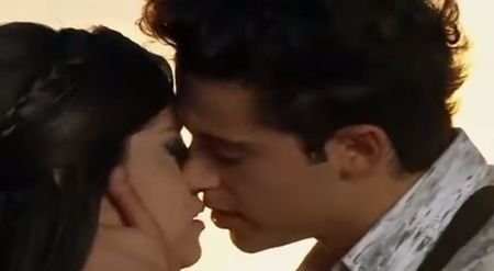 108853080_CWVKIAC - lutteo