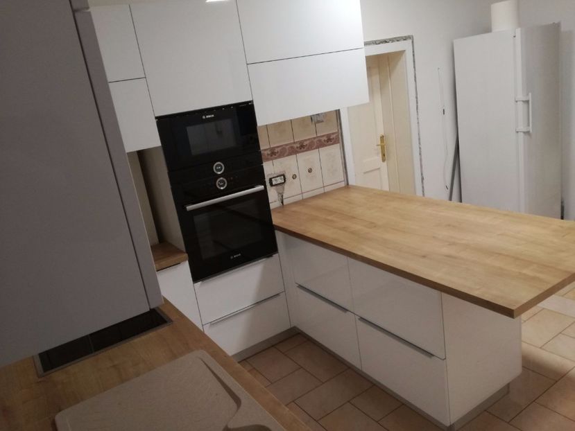 Bucatarie cuvin - Lucrarile melE