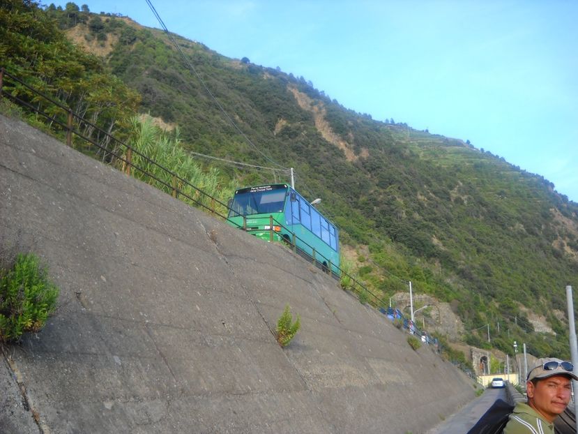  - 2009 VACANTA CINQEQ TERRE ITALIA